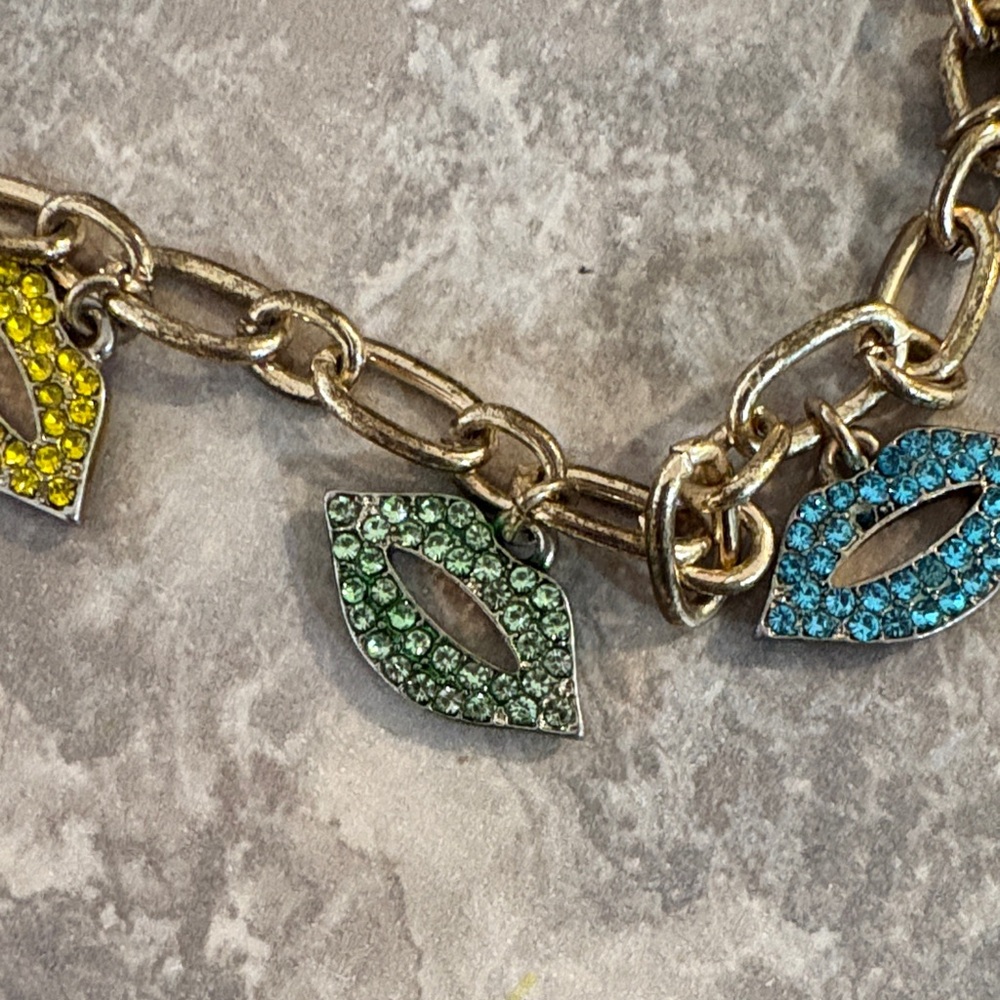 *Betsy Johnson Necklace & Coach Sparkling Blue Wristlet Duo* - Picture 10 of 16
